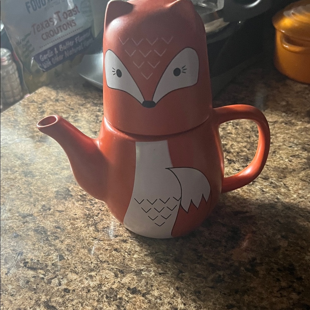 Fox-Shaped Orange Teapot
